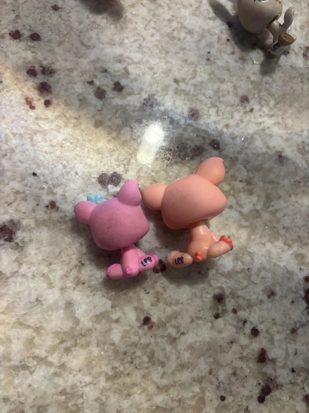 Littlest pet shop pig figurines, bundle 🐷💗